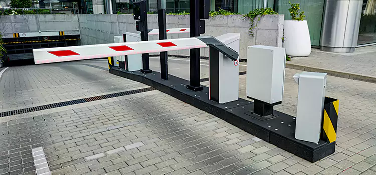 Custom Gate Design & Integration Bellevue